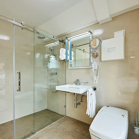 Hotel Garni Bodensee 3*